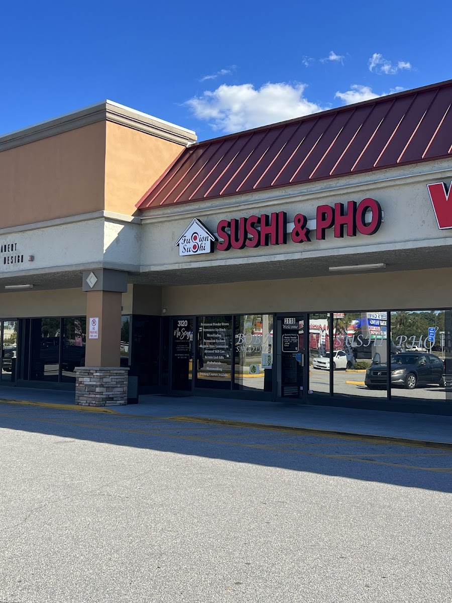 Fusión Sushi & Pho